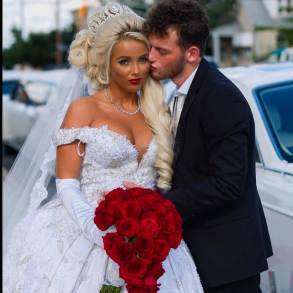 Meet your Posher, Johnny margaret